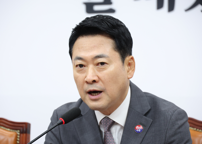장동혁 "대통령 '더불어근저당' 거래에 국민이 분노…강남 부자식 편법" 비난[영상]