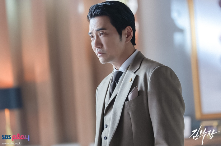 SBS 드라마 '김부장'에서 주강찬 역을 연기한 배우 주상욱. SBS 제공