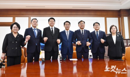 조국혁신당 신임 지도부, 조정식 국회의장 예방