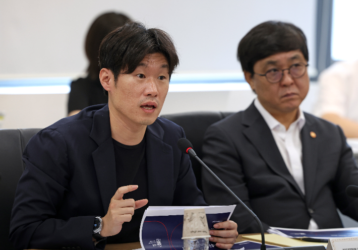K-축구 혁신위원회 회의. 문화체육관광부 제공