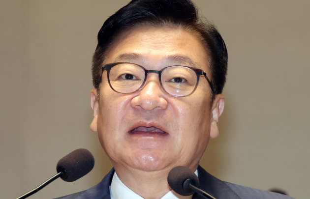 당내 '멱살잡이 촌극' 품은 정점식…진짜 속내는?