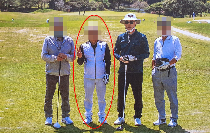 A씨(빨간색 표시)와 문대림 의원. 독자 제공