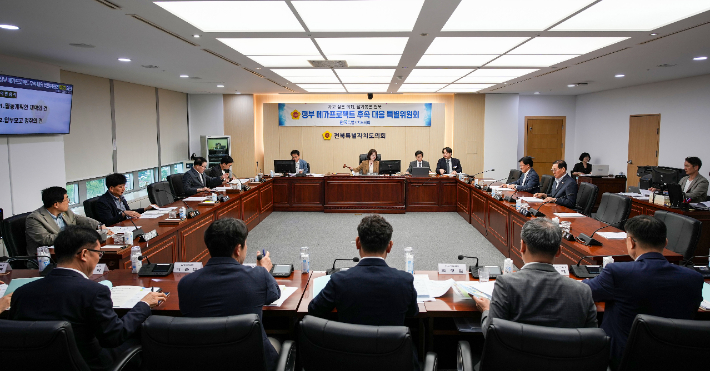 전북도의회 메가프로젝트 후속 대응 특별위원회가 29일 활동계획안을 채택했다. 전북도의회 제공