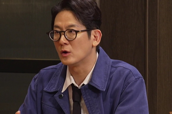 '플레이리스트 109'는 누군가의 힘겨운 하루를 버티게 해 준 109개의 '버팀송'을 찾아 떠나는 여정을 담는 음악 예능이다. 진행에 이준, 딘딘, 이석훈이 맡았다. MBC 방송 영상 캡처