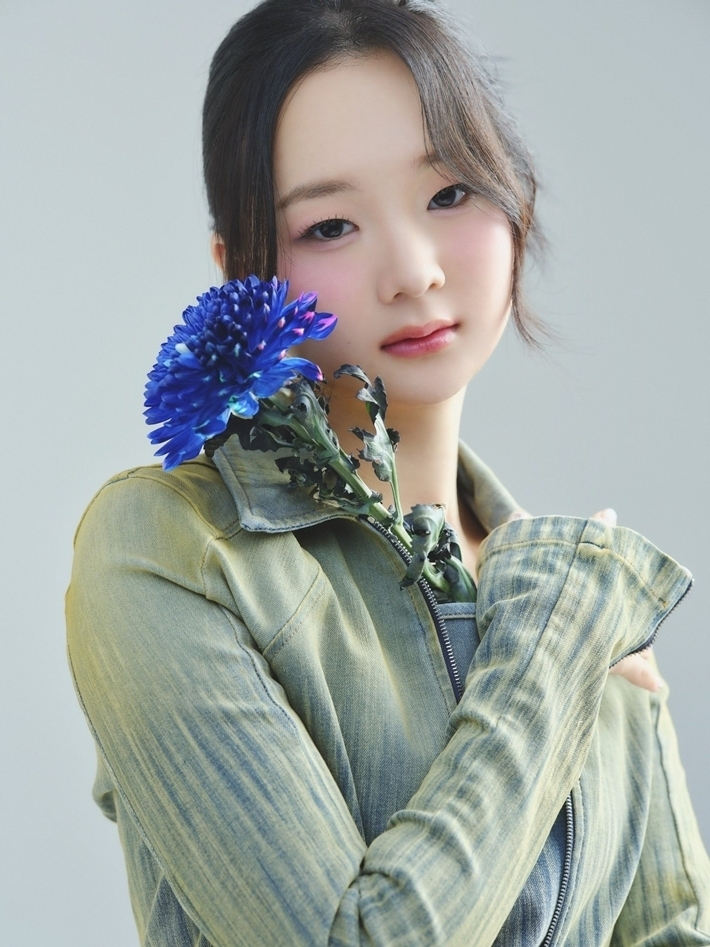 메이딘  전 멤버 가은. 메이딘 공식 트위터