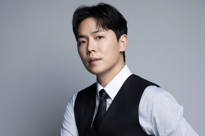 배우 이동하. 피프티원케이 제공