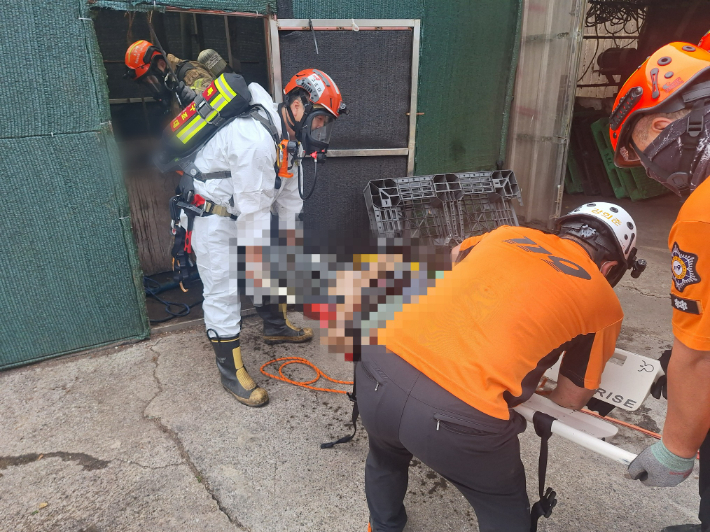 제주 양돈장서 외국인 노동자 2명 유독가스 질식사