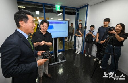오세훈 서울시장, AI 아바타 제작 체험