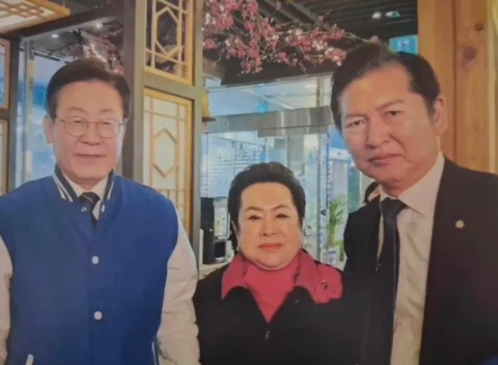 '정청래 빠진 李사진'…김민석 "대통령 관련 부분은 정리하는 게 상식"[노컷브이]