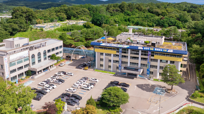 강원 고성군청 전경. 고성군 제공