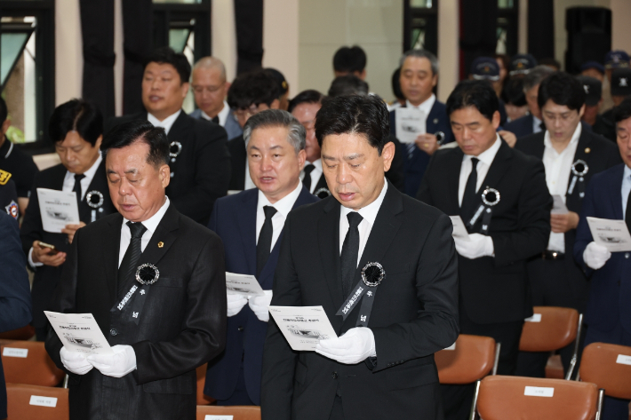 포항시는 11일 북구 용흥동에 위치한 학도의용군 전승기념관에서 '제70회 전몰학도의용군 추념식'을 거행했다. 포항시 제공
