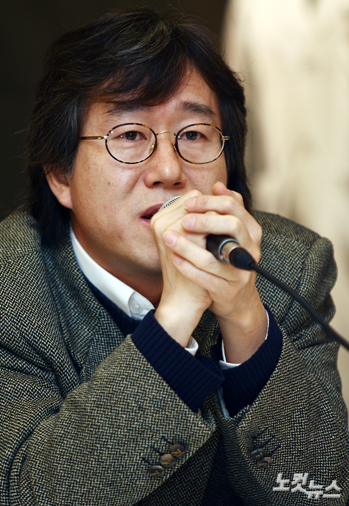 지난 2007년 MBC '하얀거탑' 제작발표회에 참석한 안판석 감독