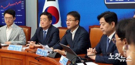 발언하는 한병도 당대표 직무대행