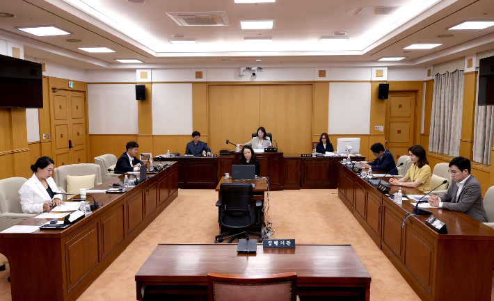 충청권하계세계대학경기대회 지원 특별위원회. 대전시의회 제공