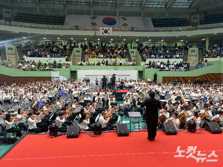 경남도민들과 함께하는 통일 염원 2026 광복 81주년 기념 8·15 특별성회.  경남CBS