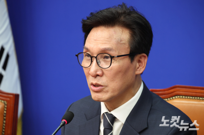 윤창원 기자