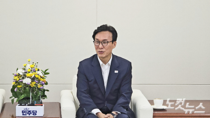 김민석 더불어민주당 신임 대표가 광역단체 중 부산시를 처음으로 찾아왔다. 송호재 기자