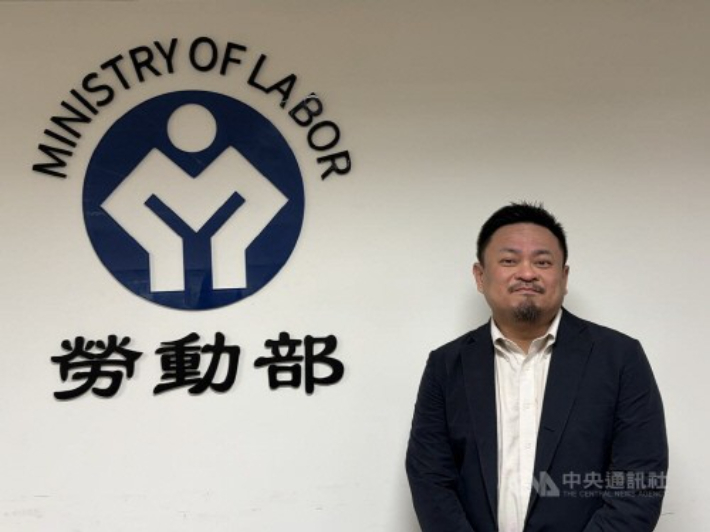훙선한(洪申翰) 대만 노동부 부장. 대만 중앙통신사 캡처