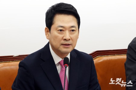 모두발언하는 장동혁 대표