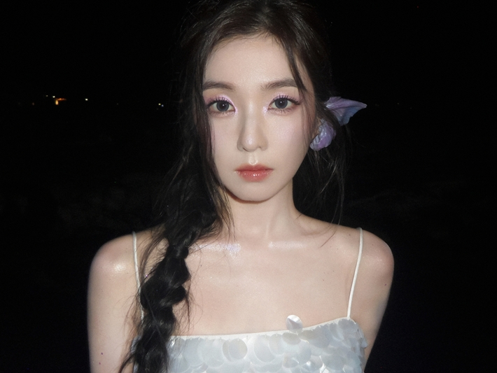 레드벨벳 아이린. 레드벨벳 공식 트위터