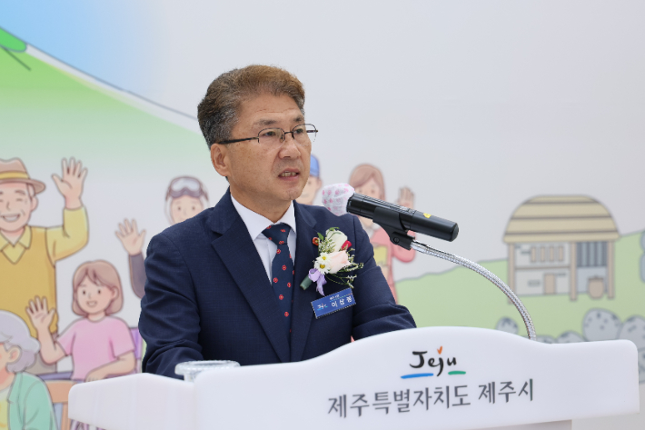 24일 취임한 35대 이상봉 제주시장. 제주시 제공
