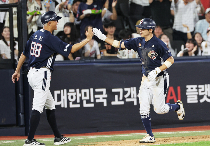 정수빈 '동점 홈런'. 연합뉴스