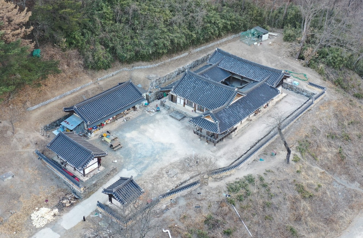 포항 여강이씨 달전재사 항공 사진. 포항시 제공