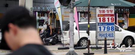 주유소 기름값 15주 연속 하락…휘발유 리터당 186.3원
