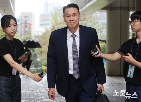 김명수 전 합동참모본부 의장, 1차 공판 출석