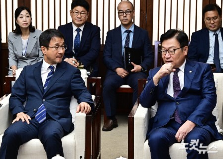 제439회 정기국회 개회식 사전환담