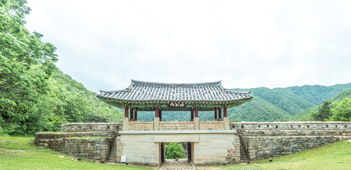 국민이 찜한 경북 관광명소인 문경 고모산성. 경북문화관광공사 제공