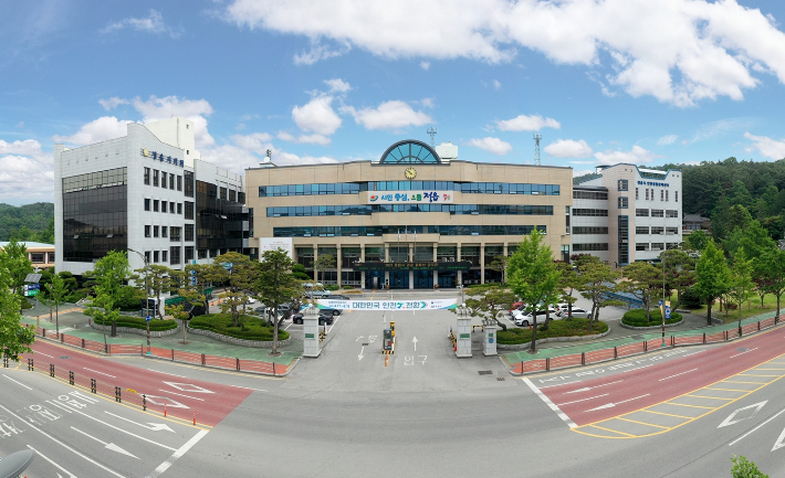 정읍시청 전경. 정읍시 제공