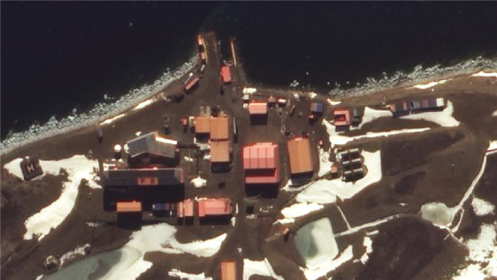 2022년 3월 국토위성으로 촬영한 남극 킹조지섬 내 세종과학기지. 국토교통부 제공