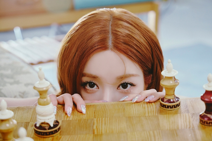 지난달 31일 오후, 서울 광진구 RBW 사옥에서 라운드 인터뷰를 연 가수 권은비. RBW 제공