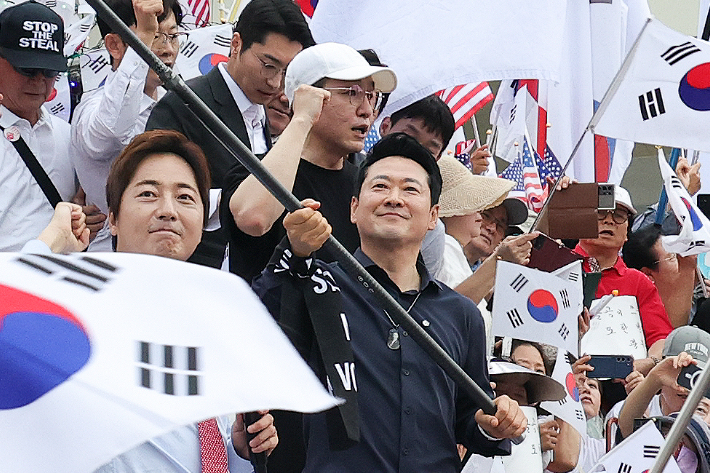 윤희석 "올공서 북치는 장동혁, 한가해 보여"[한판승부]