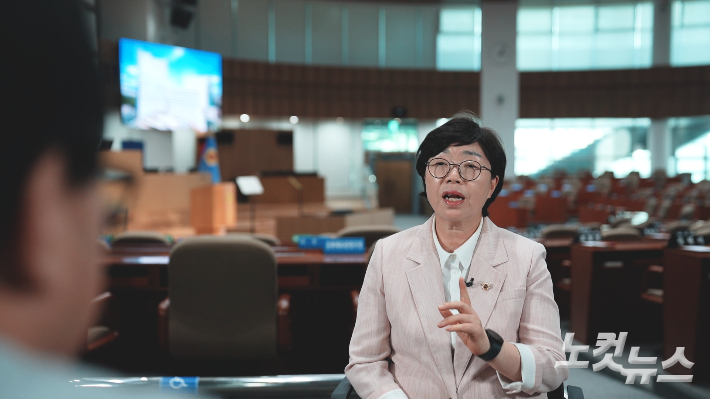 경기도의회 최초의 4선 여성의원이 된 박옥분 의원(더불어민주당·수원2). 박철웅 PD