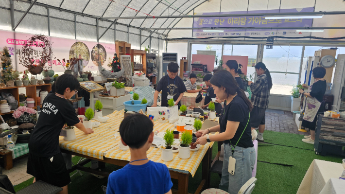 충주교육지원청 제공