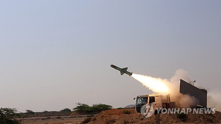 이란 이슬람혁명수비대(IRGC) 군사훈련 모습. 연합뉴스