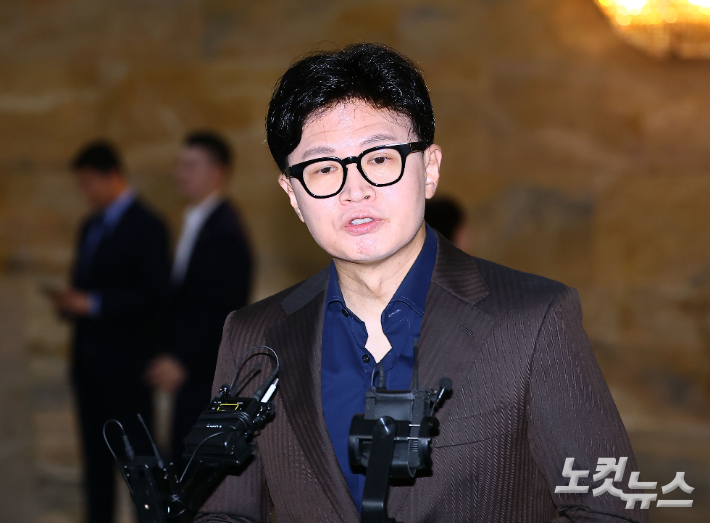 황진환 기자