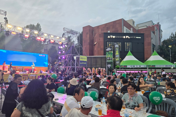 지난해 아맥축제 모습. 창원시 제공