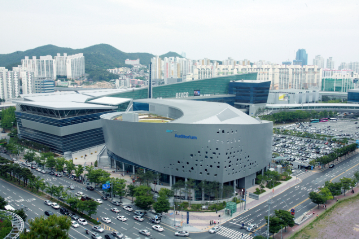 벡스코에서 'K-ICT WEEK in BUSAN 2026'이 개최된다. 벡스코 제공