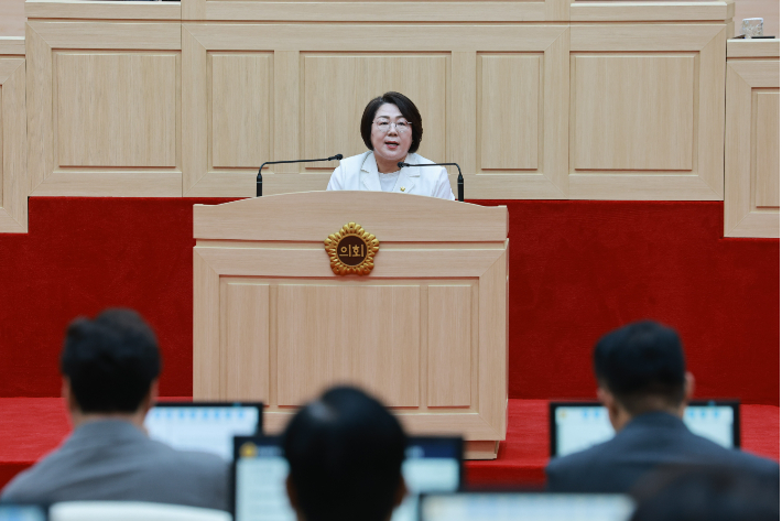 문애준 의원이 본회의장에서 발언하고 있다. 통합특별시의회 제공