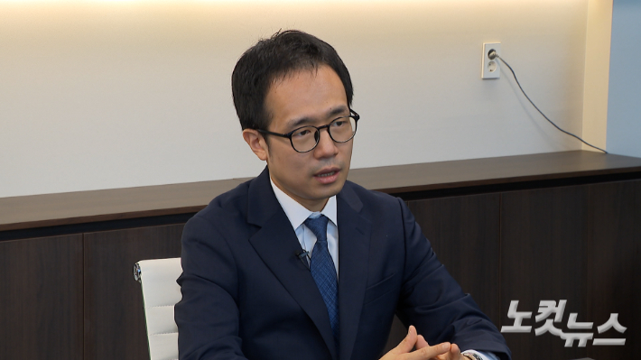 2024년 서울남부지검에서 이른바 '명문대 마약동아리' 사건을 수사한 이영훈 변호사가 지난달 31일 서울 강남구의 법우법인 위온 사무실에서 CBS노컷뉴스와 인터뷰를 갖고 있다. 남성경 기자