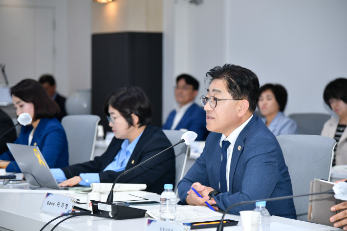 이기형 김포시장이 발언하고 있다. 김포시 제공