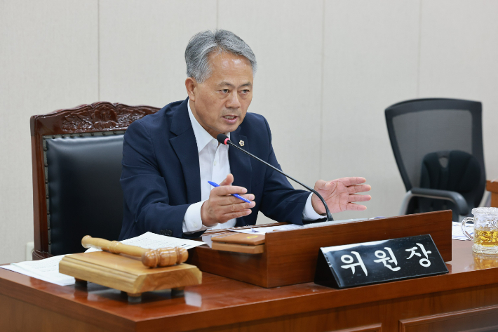 박성재 행정소방위원장. 통합특별시의회 제공