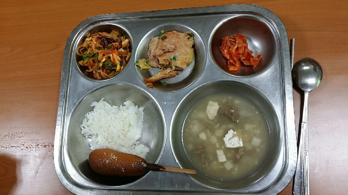 일선 학교 급식. 전남광주통합특별시교육청 제공