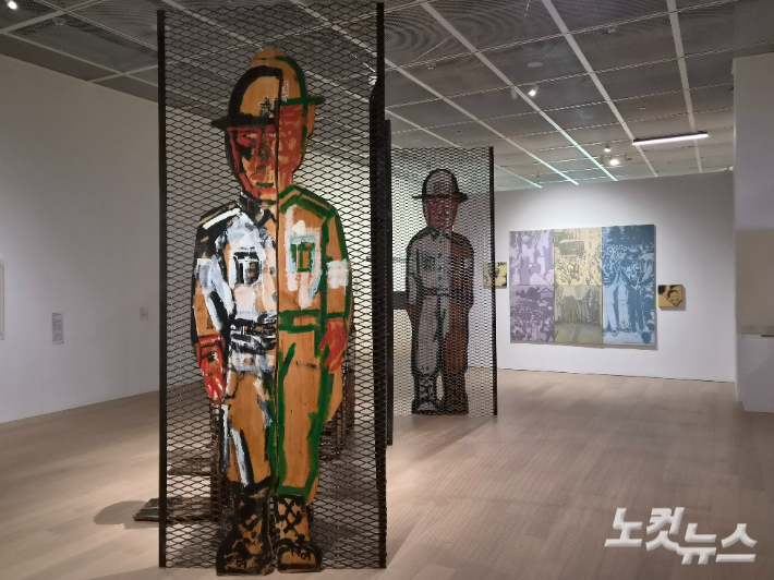 2년간 재단장을 마치고 17일 재개관하는 부산시립미술관 특별전 <그러나 우리는 아직도 이 바다 높은 물결 위에 있다: 1945-1953>. 정혜린 기자