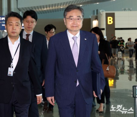 조현 외교부 장관 출국