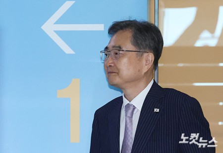 미국 향하는 조현 외교부 장관