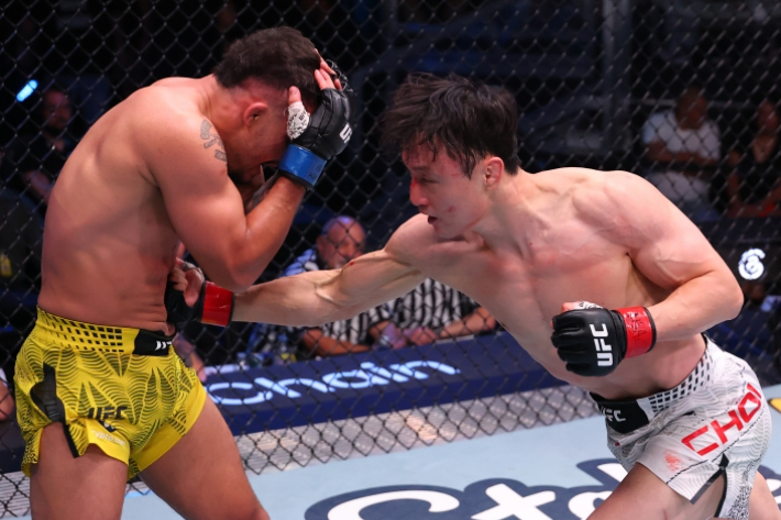 최두호의 경기장면. UFC 제공